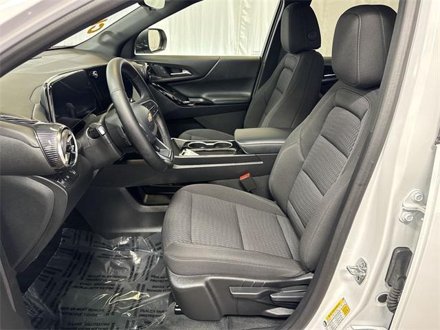 used 2025 Chevrolet Equinox car, priced at $28,300