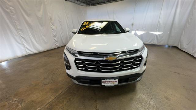 used 2025 Chevrolet Equinox car, priced at $28,300