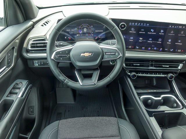 new 2025 Chevrolet Traverse car, priced at $41,467
