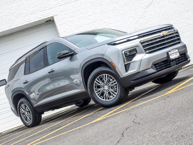 new 2025 Chevrolet Traverse car, priced at $41,424