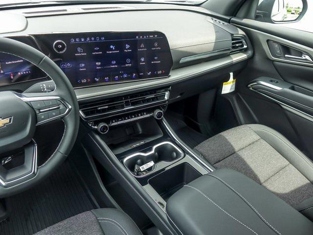 new 2025 Chevrolet Traverse car, priced at $41,424