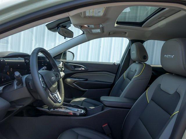 new 2025 Chevrolet Trax car, priced at $26,564