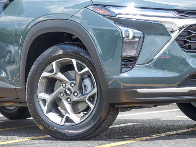 new 2025 Chevrolet Trax car, priced at $24,205