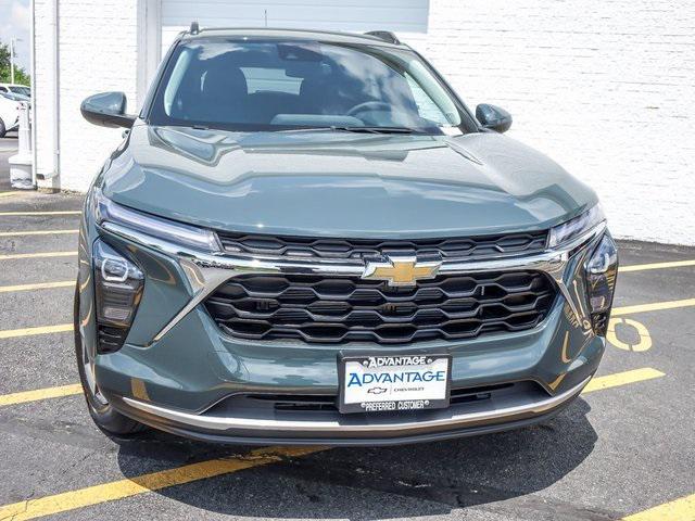 new 2025 Chevrolet Trax car, priced at $24,205