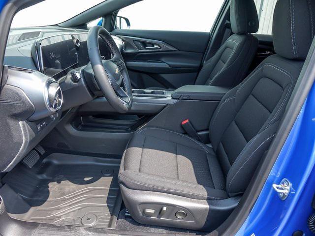 new 2025 Chevrolet Equinox EV car, priced at $33,317