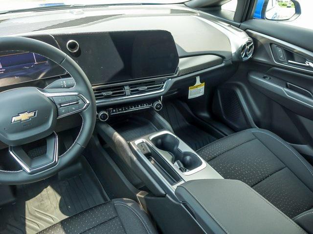 new 2025 Chevrolet Equinox EV car, priced at $33,317