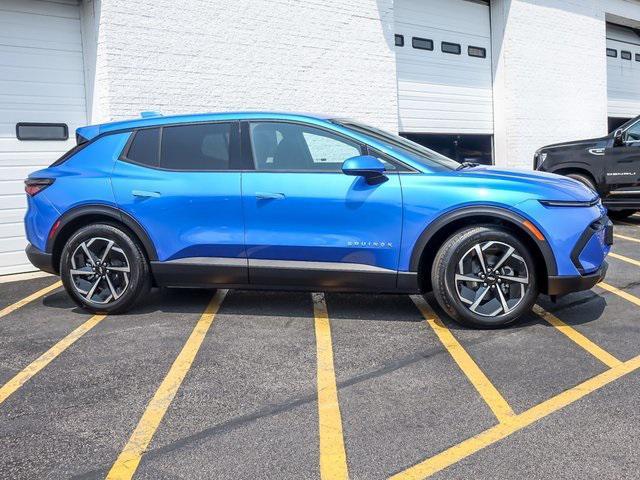 new 2025 Chevrolet Equinox EV car, priced at $33,317