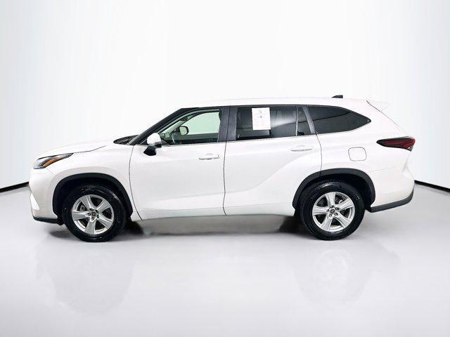 used 2024 Toyota Highlander car, priced at $34,739