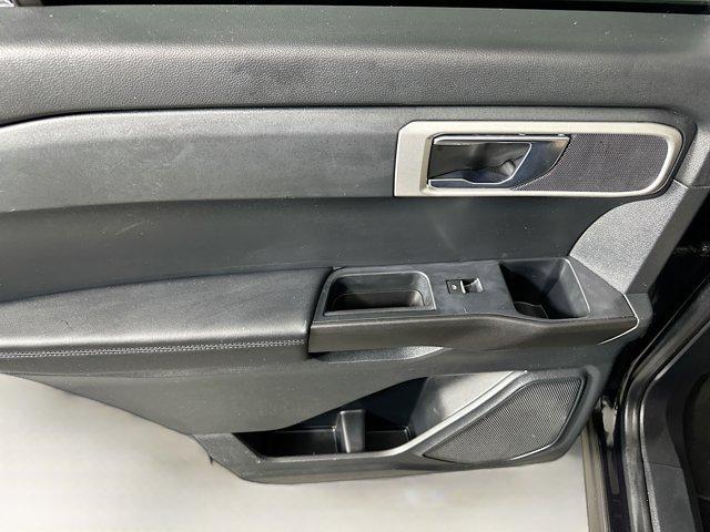 used 2020 Ford Explorer car, priced at $15,999