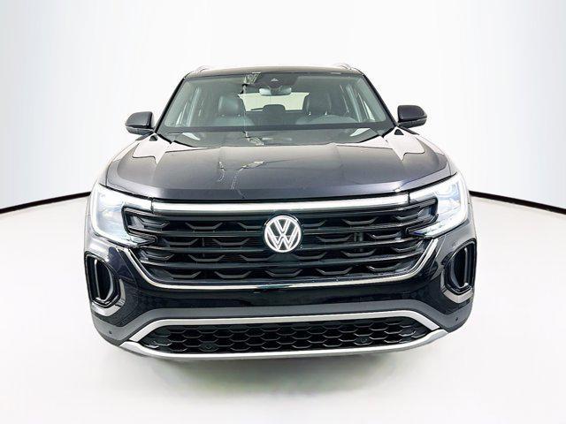 used 2024 Volkswagen Atlas Cross Sport car, priced at $32,489