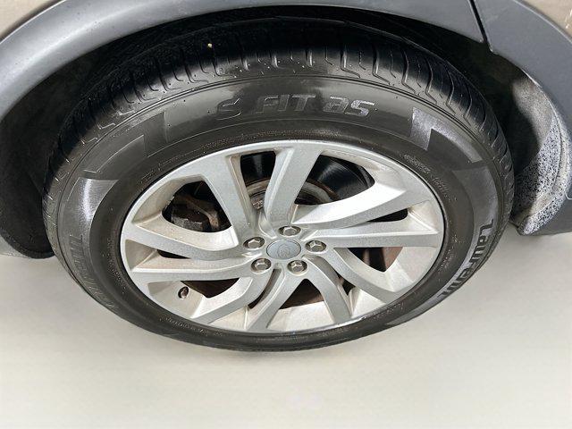 used 2017 Land Rover Discovery car, priced at $17,399