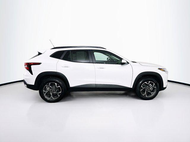 used 2025 Chevrolet Trax car, priced at $23,197