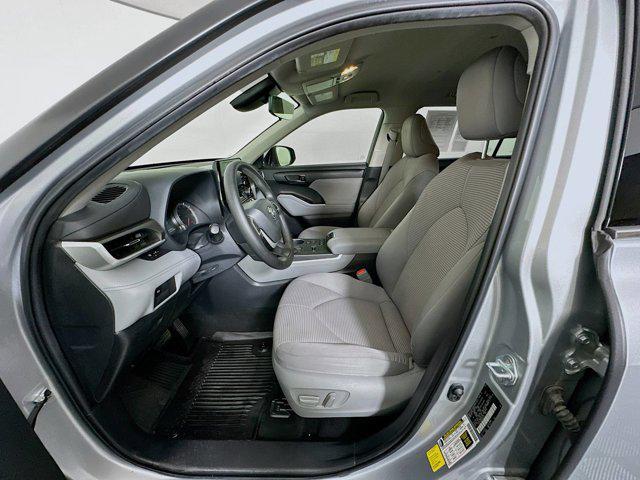 used 2022 Toyota Highlander car, priced at $27,997