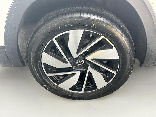 used 2024 Volkswagen Atlas car, priced at $29,997