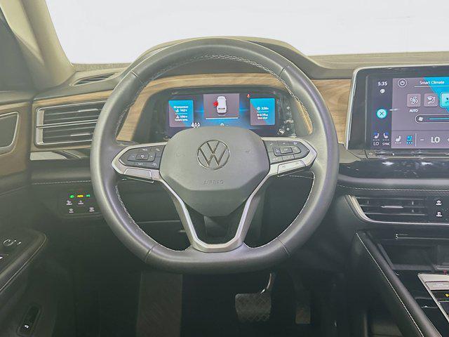 used 2024 Volkswagen Atlas car, priced at $29,997
