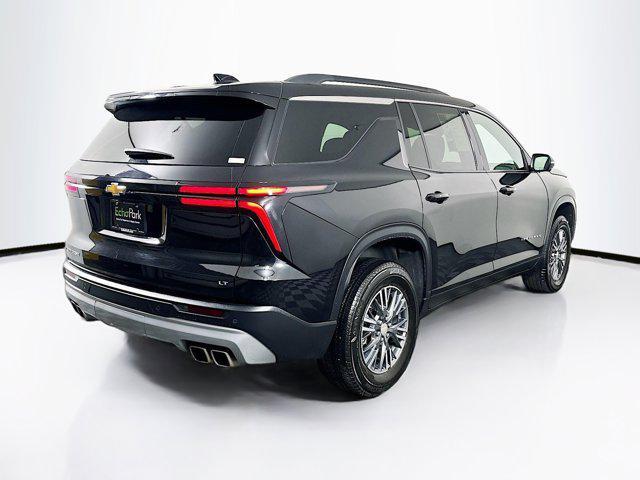 used 2024 Chevrolet Traverse car, priced at $33,797