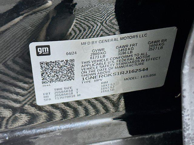 used 2024 Chevrolet Traverse car, priced at $33,797