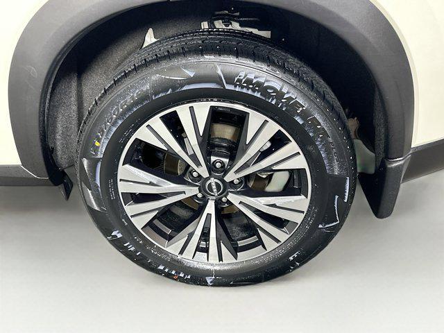 used 2023 Nissan Rogue car, priced at $23,397