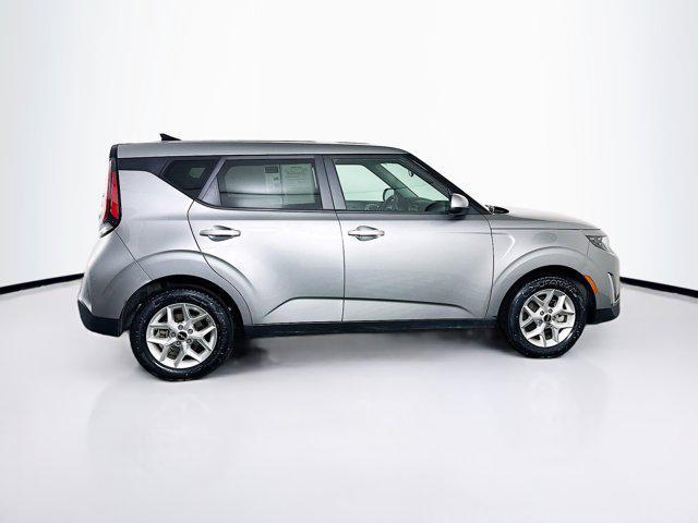 used 2024 Kia Soul car, priced at $16,487