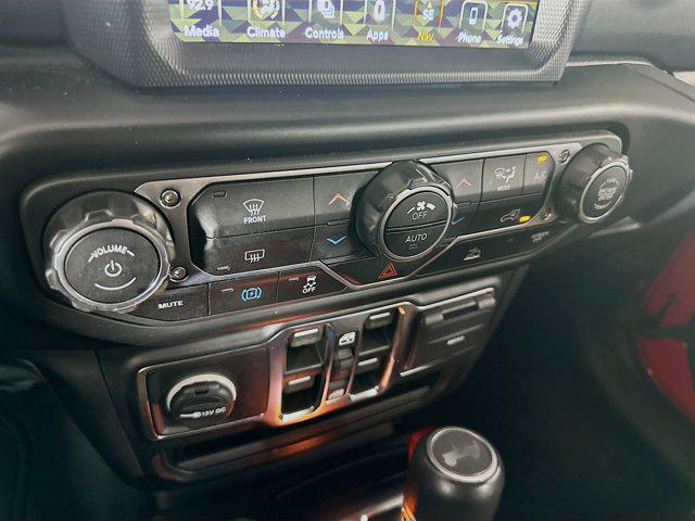 used 2022 Jeep Wrangler Unlimited car, priced at $31,297
