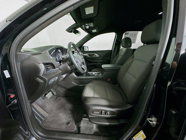 used 2023 Chevrolet Traverse car, priced at $27,397