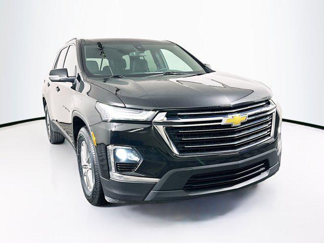 used 2023 Chevrolet Traverse car, priced at $27,597