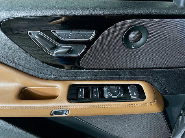 used 2023 Lincoln Aviator car, priced at $40,999