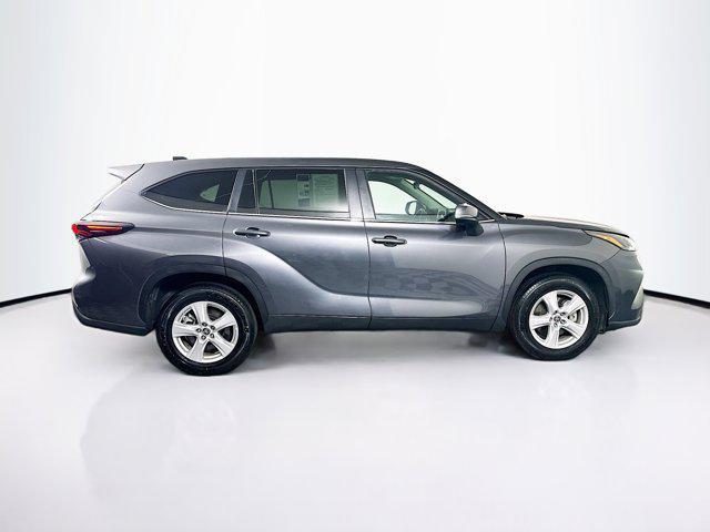 used 2024 Toyota Highlander car, priced at $36,697