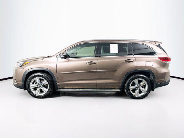 used 2018 Toyota Highlander car, priced at $22,699