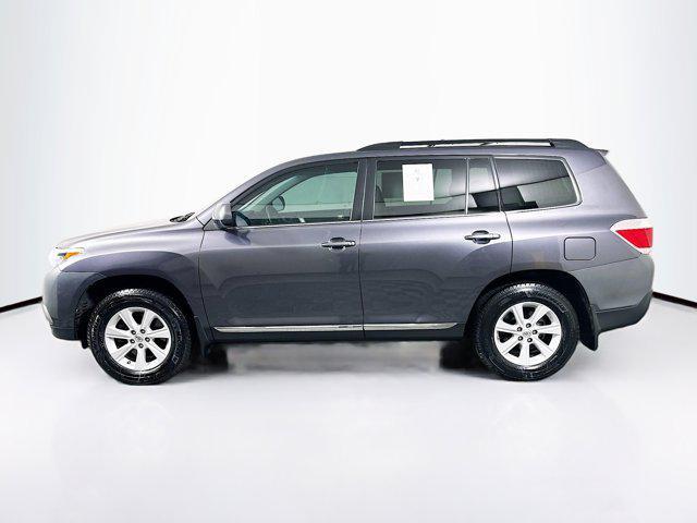 used 2013 Toyota Highlander car, priced at $11,999