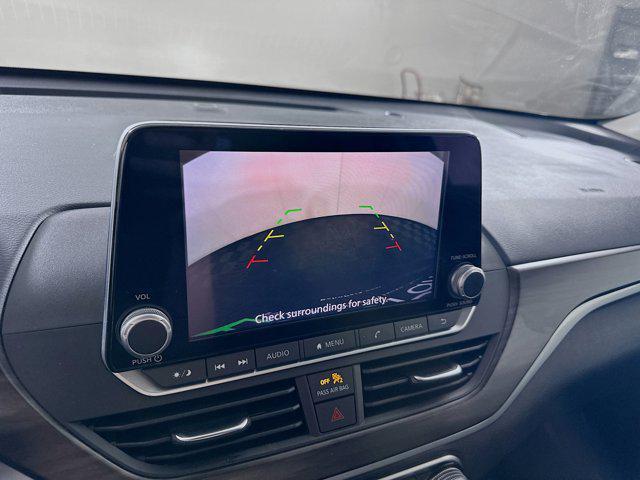 used 2023 Nissan Altima car, priced at $19,297