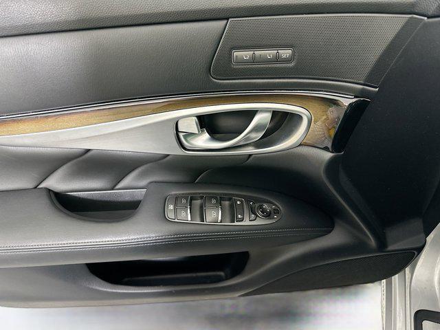 used 2015 INFINITI Q70L car, priced at $16,799