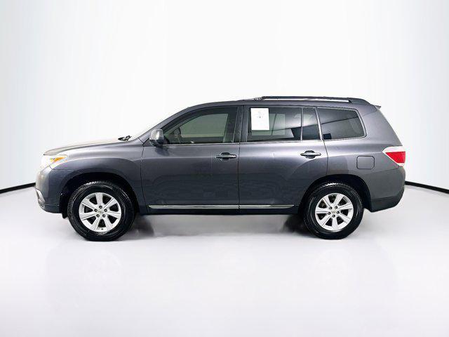 used 2013 Toyota Highlander car, priced at $13,899