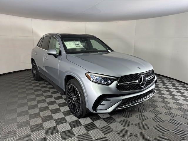 new 2025 Mercedes-Benz GLC 350e car, priced at $69,355