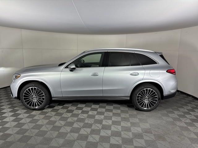 new 2025 Mercedes-Benz GLC 350e car, priced at $69,355