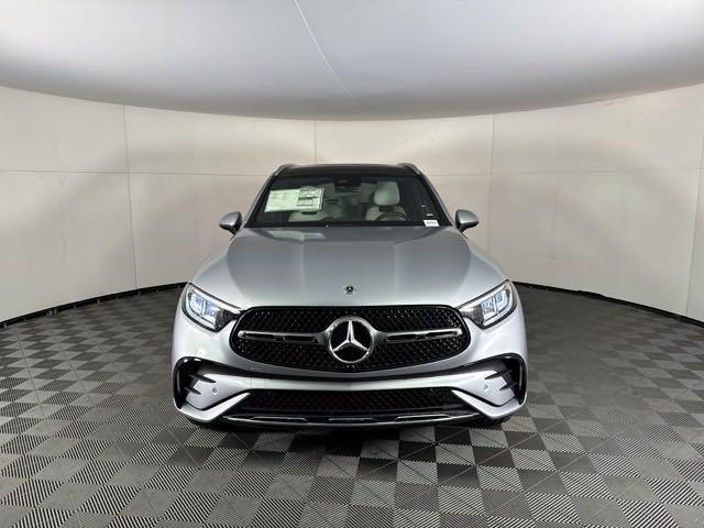 new 2025 Mercedes-Benz GLC 350e car, priced at $69,355