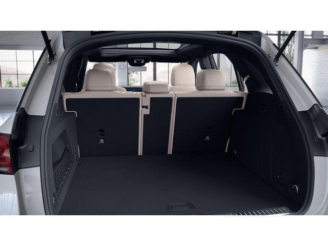 used 2023 Mercedes-Benz GLE 350 car, priced at $55,000