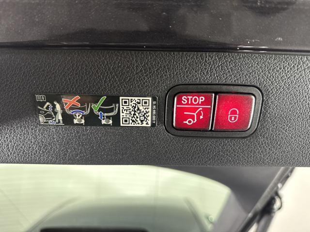 new 2025 Mercedes-Benz EQS 450 car, priced at $111,835