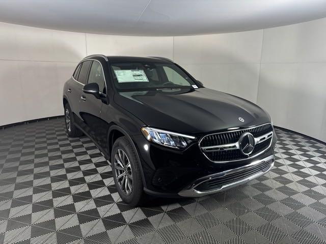 new 2025 Mercedes-Benz GLC 300 car, priced at $54,665