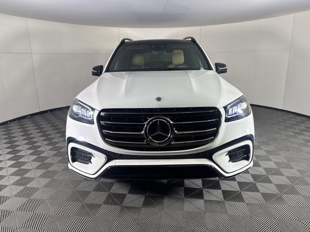 new 2025 Mercedes-Benz GLS 450 car, priced at $104,810