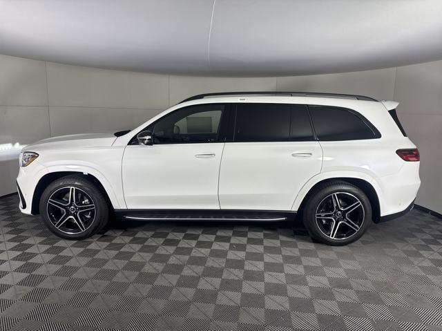 new 2025 Mercedes-Benz GLS 450 car, priced at $104,810