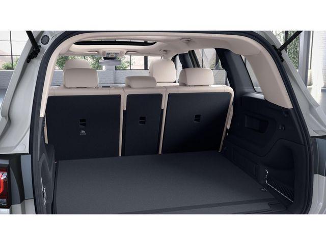 used 2023 Mercedes-Benz GLB 250 car, priced at $37,000