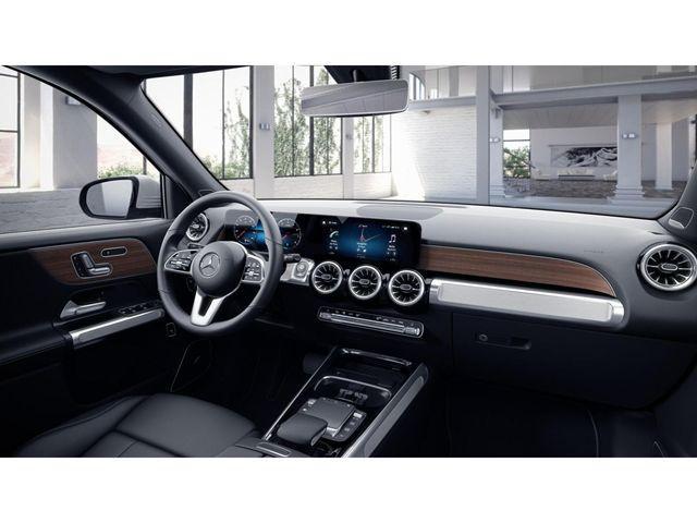 used 2023 Mercedes-Benz GLB 250 car, priced at $38,000