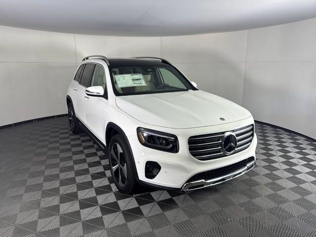 new 2025 Mercedes-Benz GLB 250 car, priced at $50,510