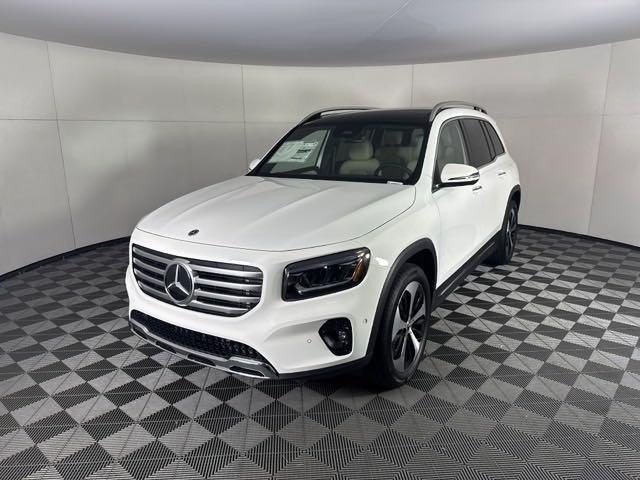 new 2025 Mercedes-Benz GLB 250 car, priced at $50,510