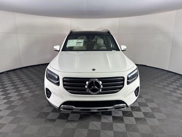 new 2025 Mercedes-Benz GLB 250 car, priced at $50,510