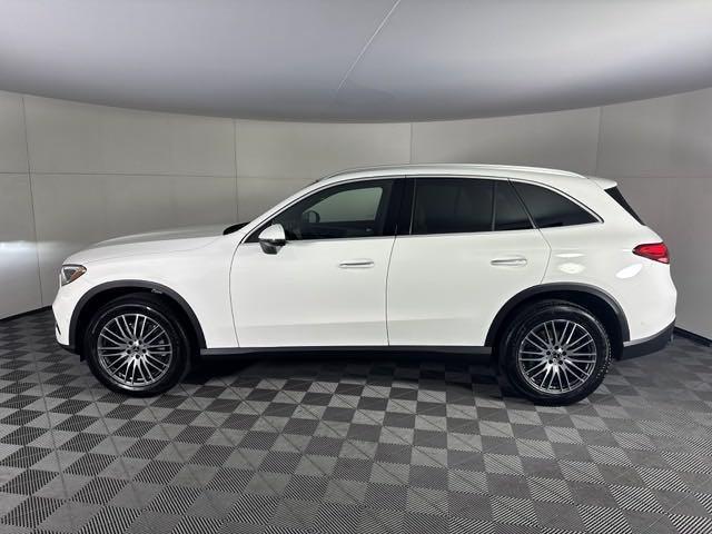 new 2025 Mercedes-Benz GLC 300 car, priced at $54,885