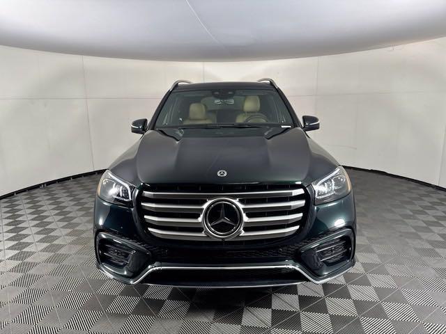 new 2025 Mercedes-Benz GLS 450 car, priced at $97,875