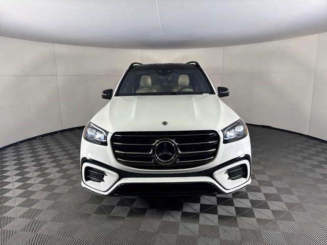 new 2025 Mercedes-Benz GLS 450 car, priced at $102,710