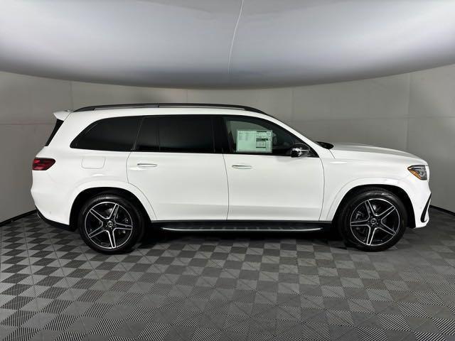 new 2025 Mercedes-Benz GLS 450 car, priced at $97,980